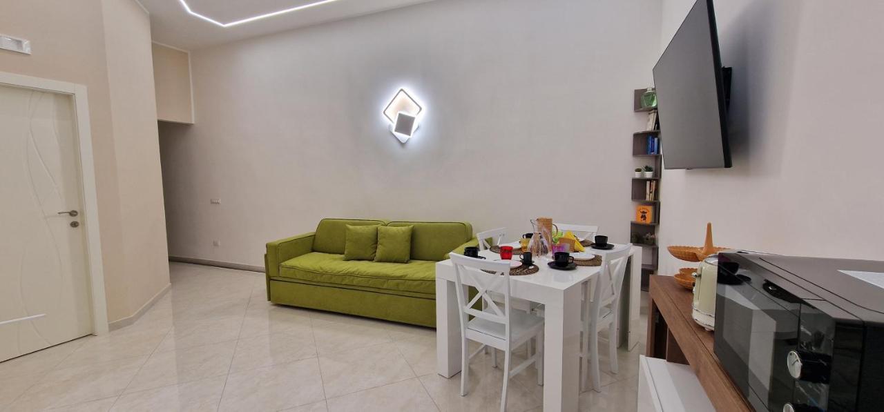 Appartamento B&B La Dimora Di Parthenope Nápoly Kültér fotó