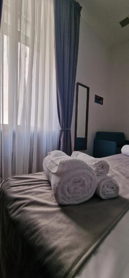 Appartamento B&B La Dimora Di Parthenope Nápoly Kültér fotó